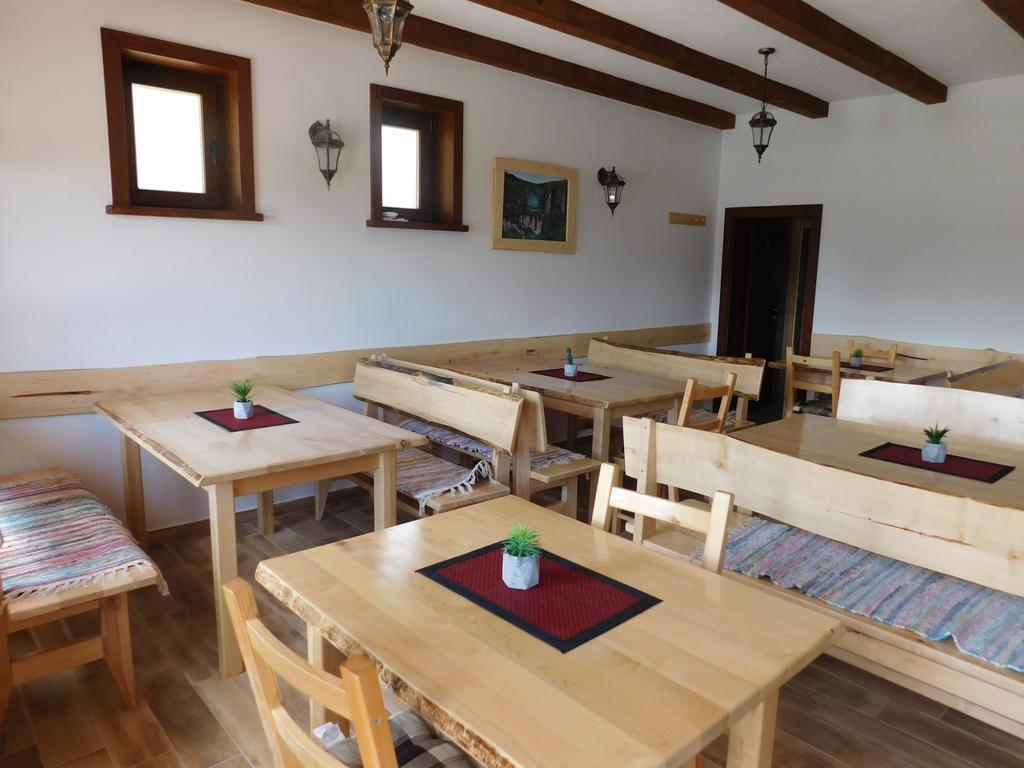 Guesthouse Sara Grabovac  Ngoại thất bức ảnh