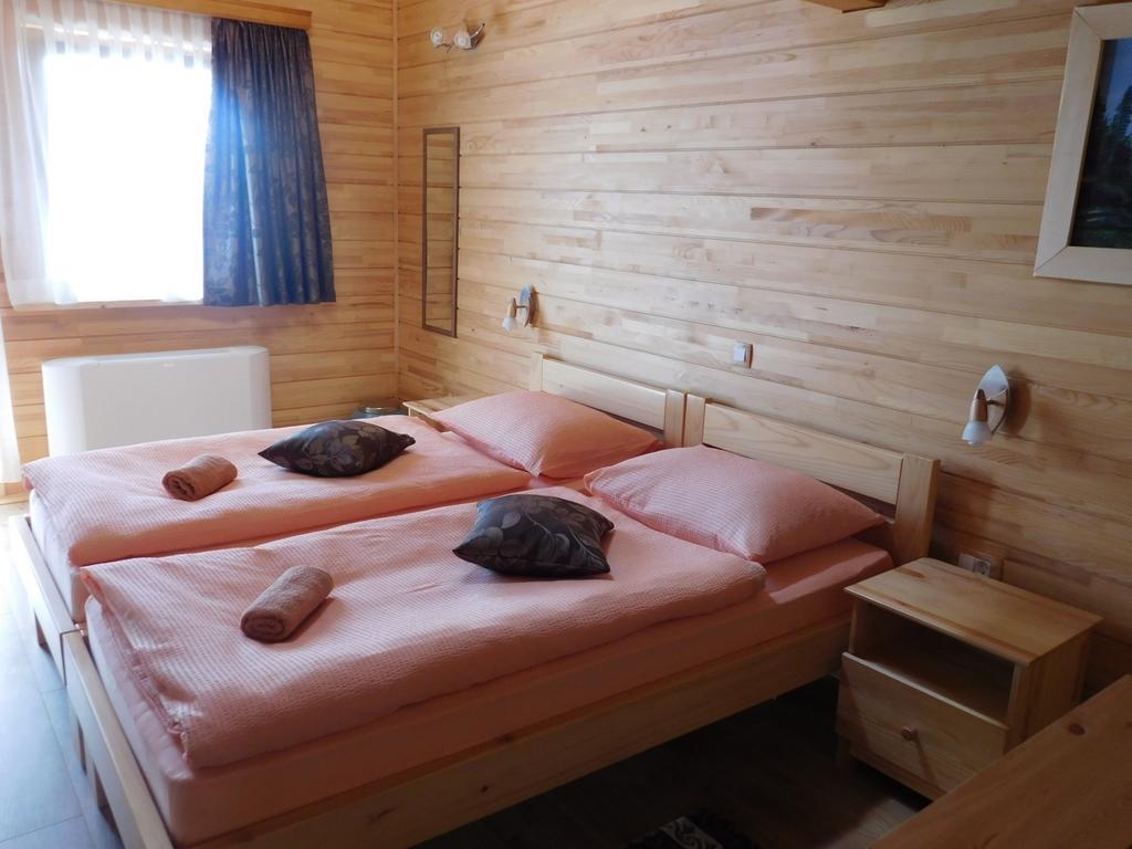 Guesthouse Sara Grabovac  Ngoại thất bức ảnh