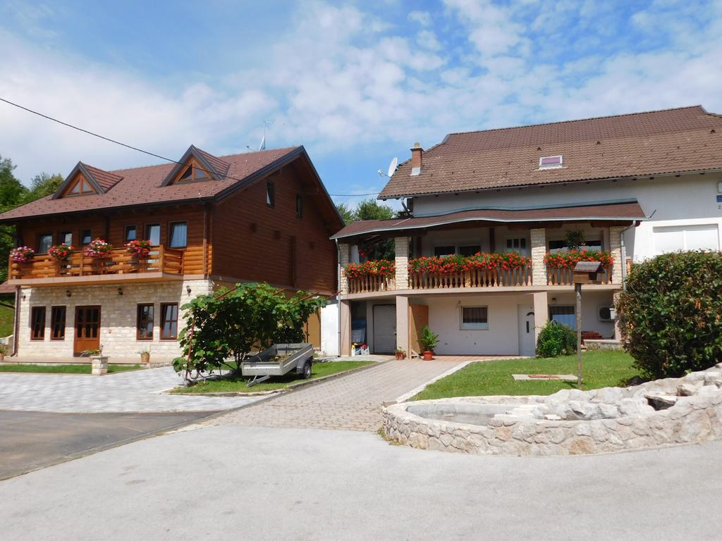 Guesthouse Sara Grabovac  Ngoại thất bức ảnh